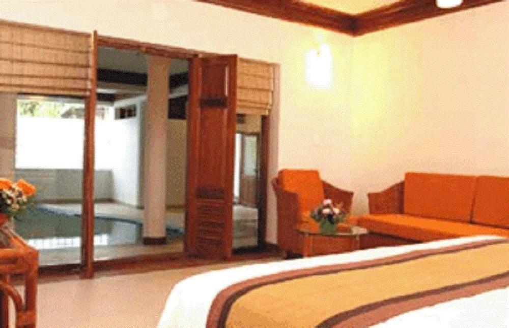 Elephant Court Thekkady Exteriör bild