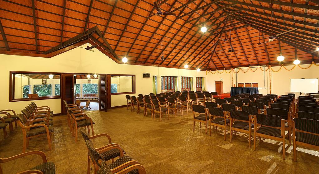 Elephant Court Thekkady Exteriör bild